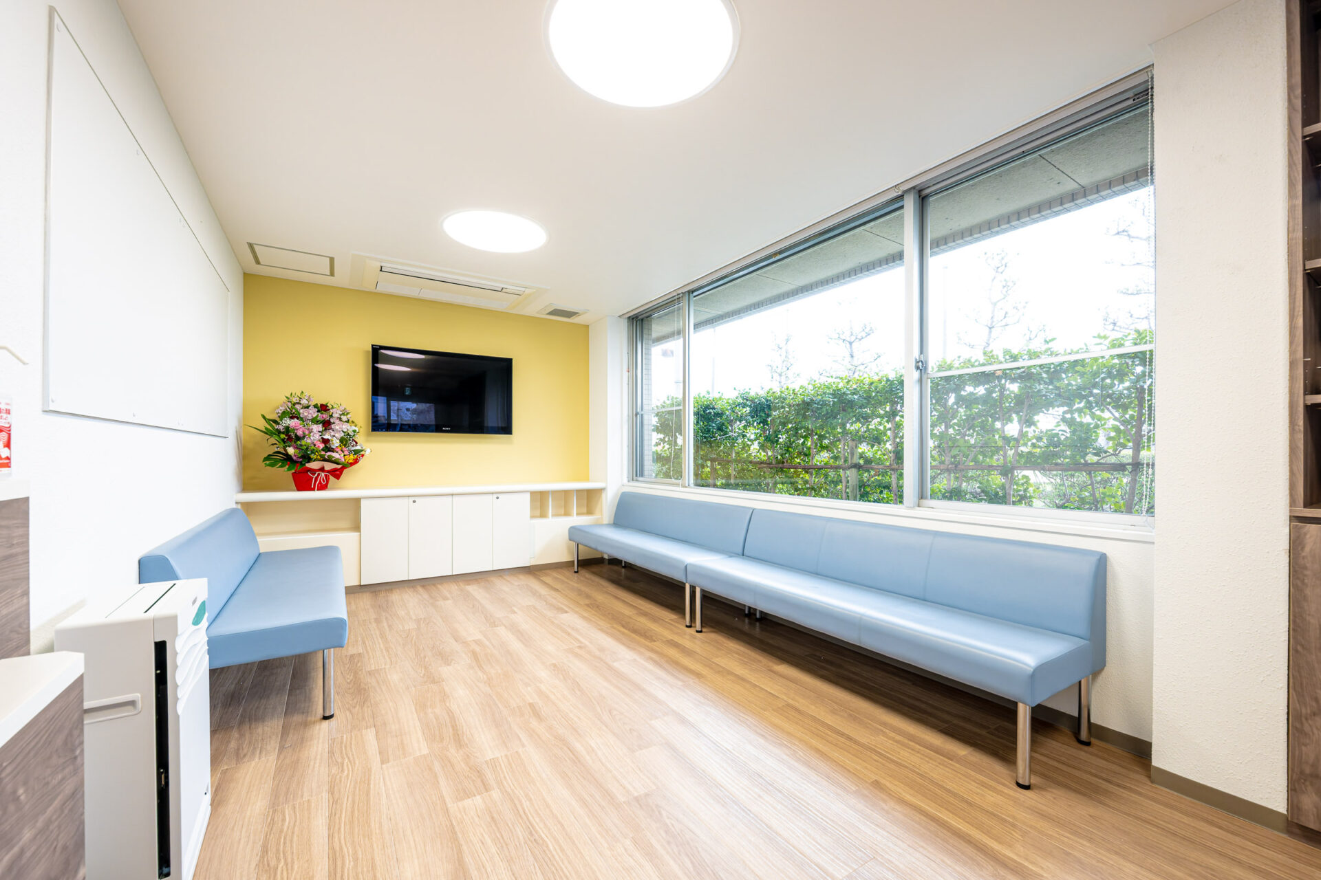 メインビジュアル03（PC）